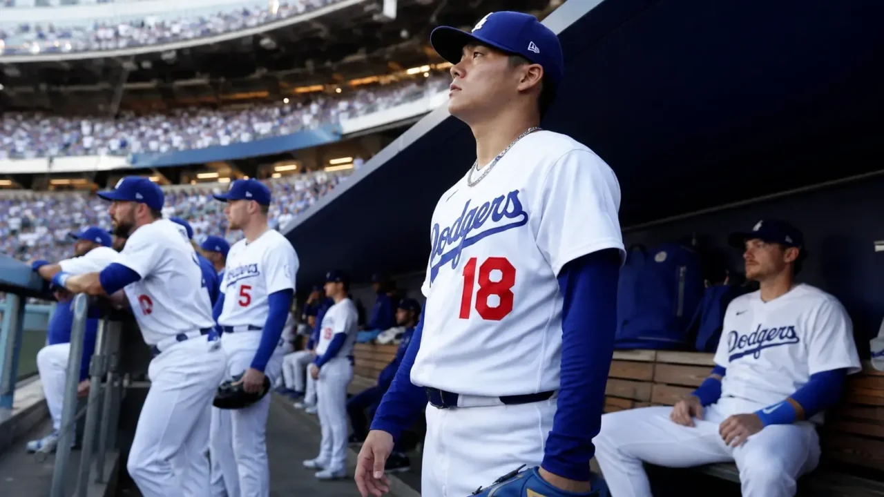 Cardinals batter against the Dodgers at Dodger Stadium
